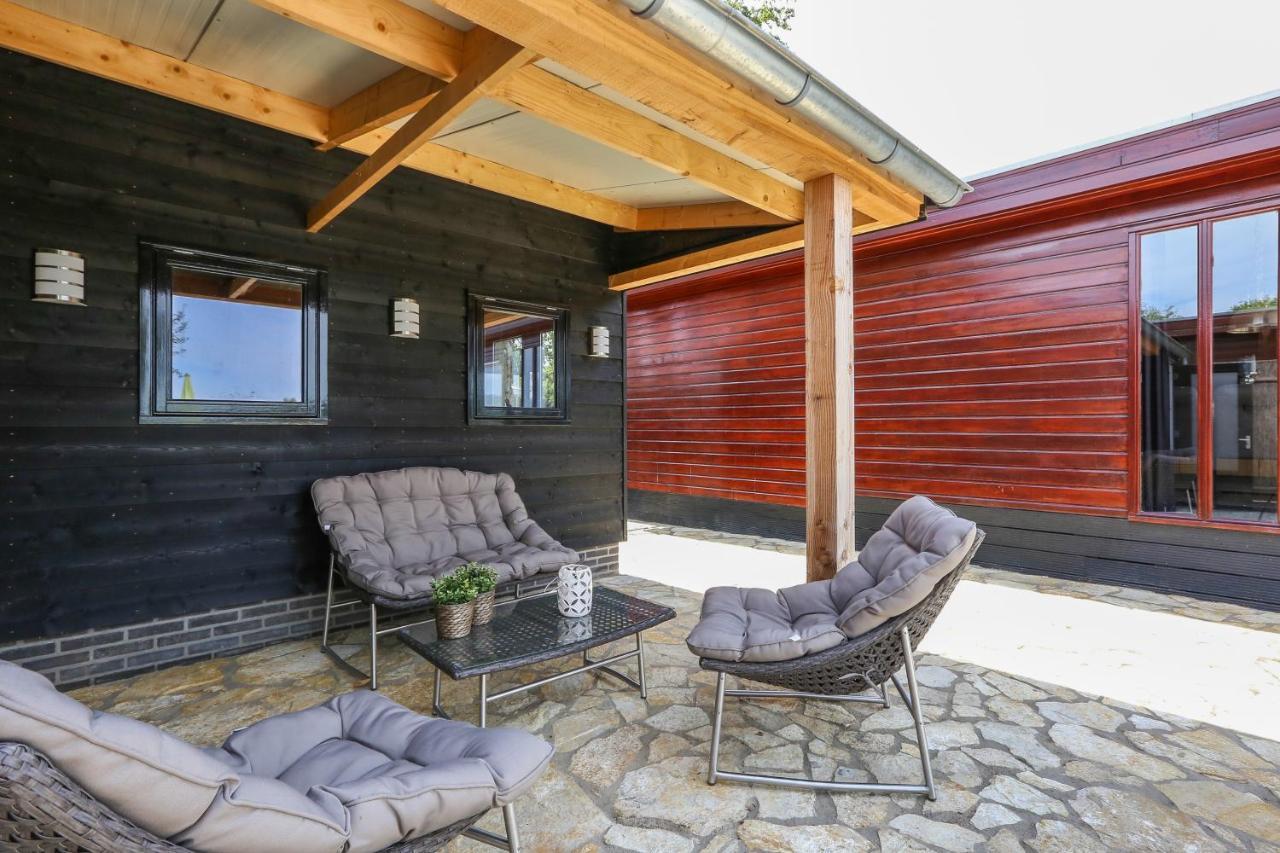 Beach House Erm Екстериор снимка